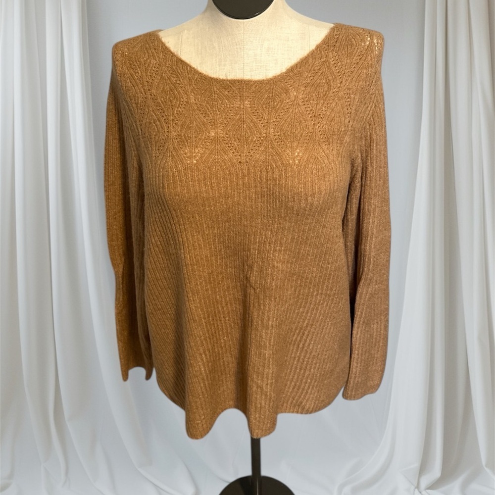 Liz Claiborne Women's Camel long sleeve plus Sweater Size 0X